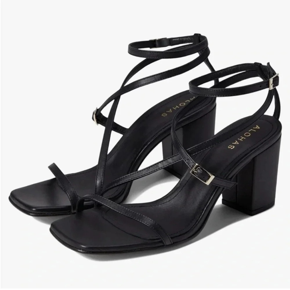 Alohas Manhattan Sandal in Black size 39/8.5